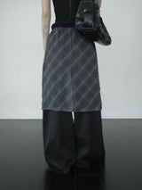 Ar knot check skirt