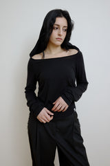 OHNE OFFSHOULDER HOODIE (BLACK)