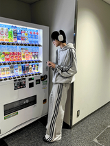アウトサイドトラックワイドパンツ