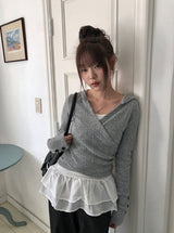 ヒトーラップボタンスリムフードニット