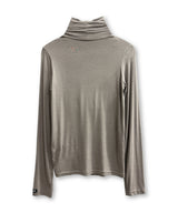 ユリーカ スリムタートルネック_ダークベージュ