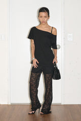 520 Off-Shoulder T-shirt (Black)