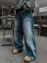 Reverse line wide denim pants