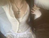 [only suzen] rofia Cross White Pearl Necklace