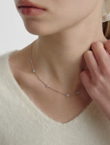 25FW★ Essence Silver (W) Moissanite Flower Station Necklace S
