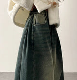 Leg hem snap side pin tuck denim wide pants