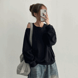 Joy unbalanced off-shoulder sweatshirt