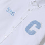 スカイブルーCパッチオックスフォード長袖シャツ／ホワイト [Unisex]