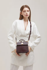LAZEL MINI CROC ショルダーレザーバッグ / Wani Burgundy