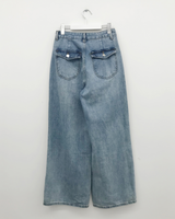 With Back Pocket Denim (1color)