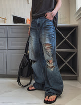 Lining Destroyed Denim Pants