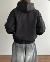 ハチバックルフードジャンパー