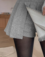 Pleated mini skirt pants