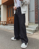 Look Fire Buckle Balloon Wide Denim Pants