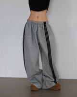 Breeze fleece-lined track string wide pants