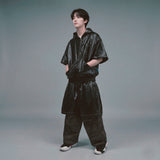 グロッシー フェイクレザー ワイド ショーツ ブラック