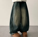Leg hem snap side pin tuck denim wide pants