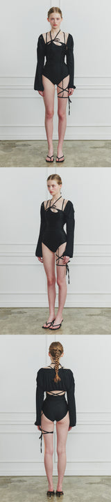 DREAMY SHIRRING BOLERO black