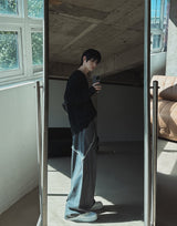 Cozy volume cut denim pants