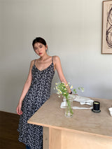 Slit shirring flower long sleeveless dress
