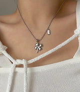 cjn Lucky Clover Kitch Two Way Bold Necklace