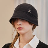 VA Curved Stud Nylon Bonnet Hat / Black