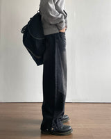 Shadow Curved Denim Pants