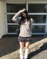 オフショルダーヘジーニット
