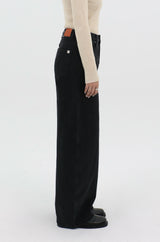CLASSIC CURVED FIT DENIM_BLACK code 26013