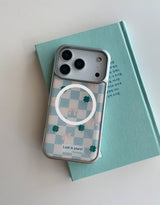 [MADE]四つ葉のクローバー シルバーエポキシ MagSafe iPhoneケース
