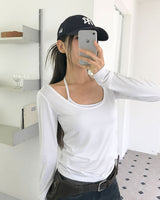 Rail Off Wide U-Neck T-Shirt