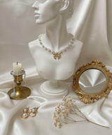 Adorable Ribbon Pearl Choker Necklace - Gold