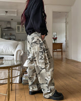 Epi Carpenter Wide Camo Pants