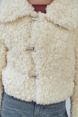 HOOK CLOSING UNBALANCE COLLAR FUR SHORT JACKET - IVORY