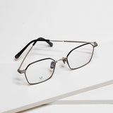 Knouun Square titanium glasses CODE. 101. B Sizzy Silver