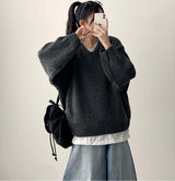 Disco Pop Duc Thick Sleeve Punching V-Neck Knit