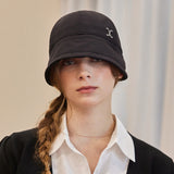 VA Curved Stud Nylon Bonnet Hat / Black