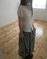 Fle strap punching puff blouse