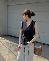 Moose linen frill blouse