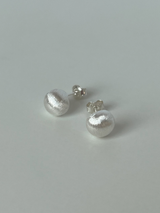 Cotton ball earring (silver)