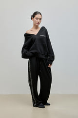 V-neck Logo Hoodie_Black