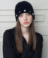 FROST BUTTON BEANIE