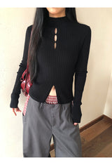 half-turtleneck V-neck slit long-sleeved knitwear