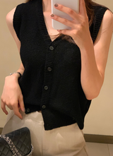 Rear V-neck Sleeveless Knit / 3 colors