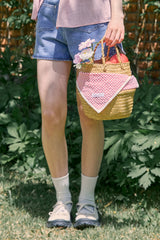 CHECK PATTERN SCARF