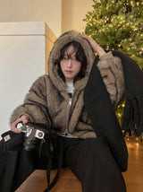 Kuro two way fur hoodie zip-up
