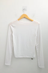 Clean neck soft t-shirt