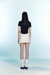 Piercing Low Waist Pleated Skirt