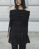 OFF SHOULDER PLEATS DRESS (BLACK)