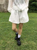 Zan Flower Embossed Short Pants (5c)
